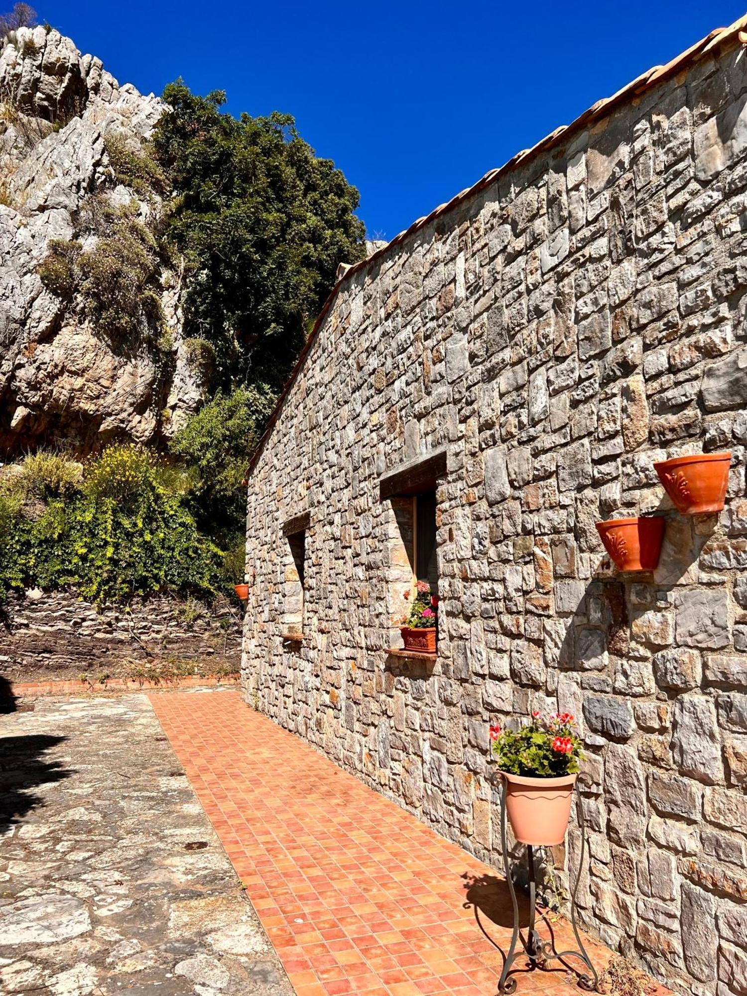 Mandra Chiusilla Villa Collesano Exteriör bild